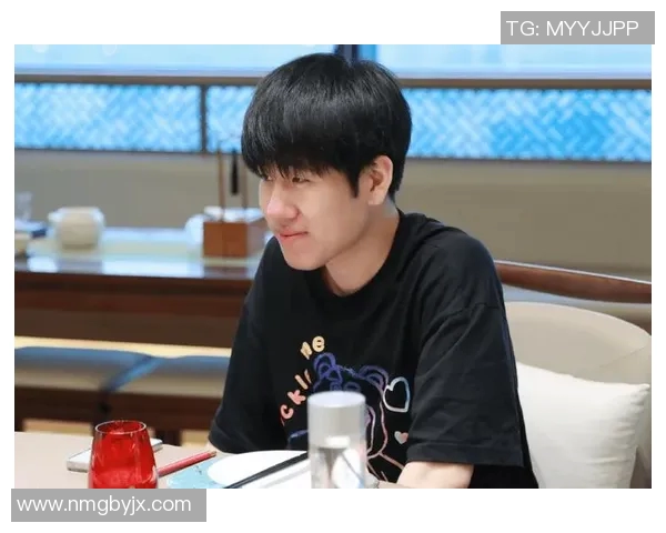 LNG战队选手在冠军杯中的个人能力表现深度分析与点评