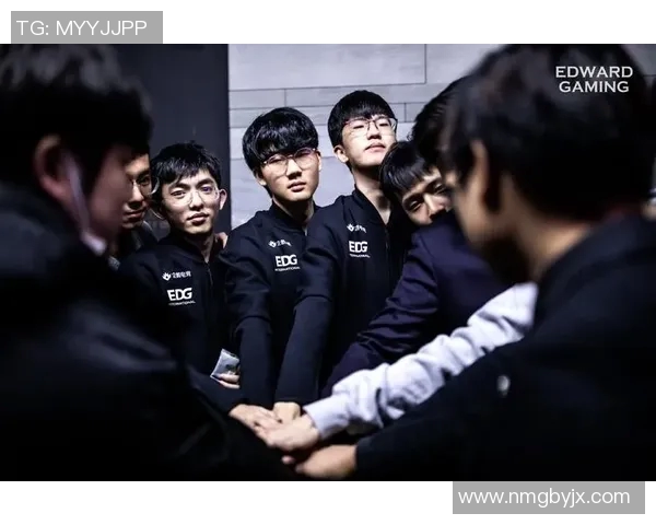 DOTA2焦点EDG状态分析与S15赛季电竞比分走势探讨 DOTA2焦点EDG状态分析与S15赛季电竞比分走势探讨